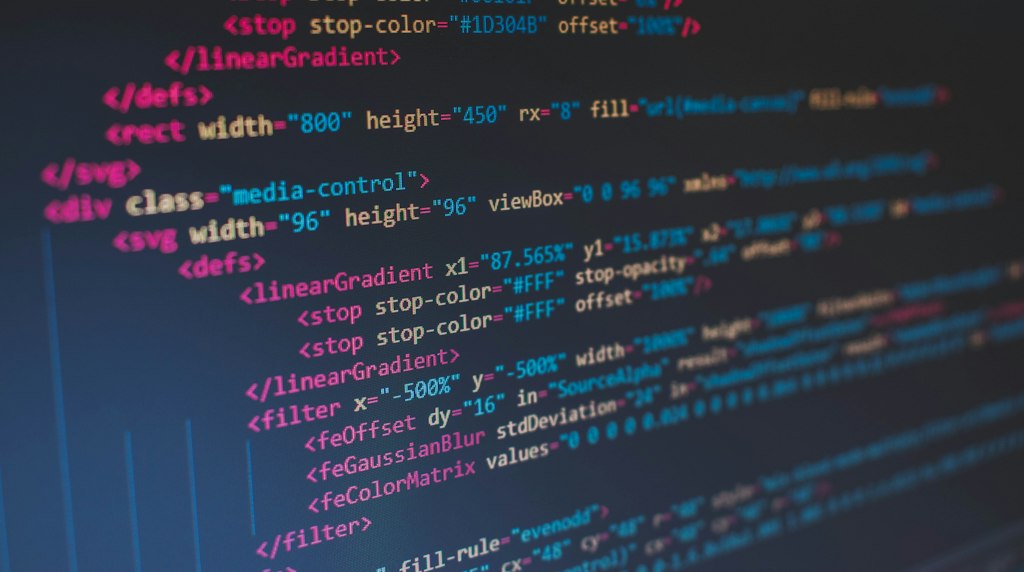 Linhas de codigo exibidas na tela de um computador